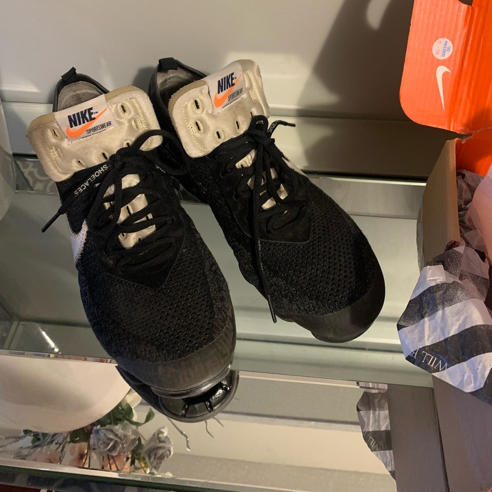 Nike off white vapormax